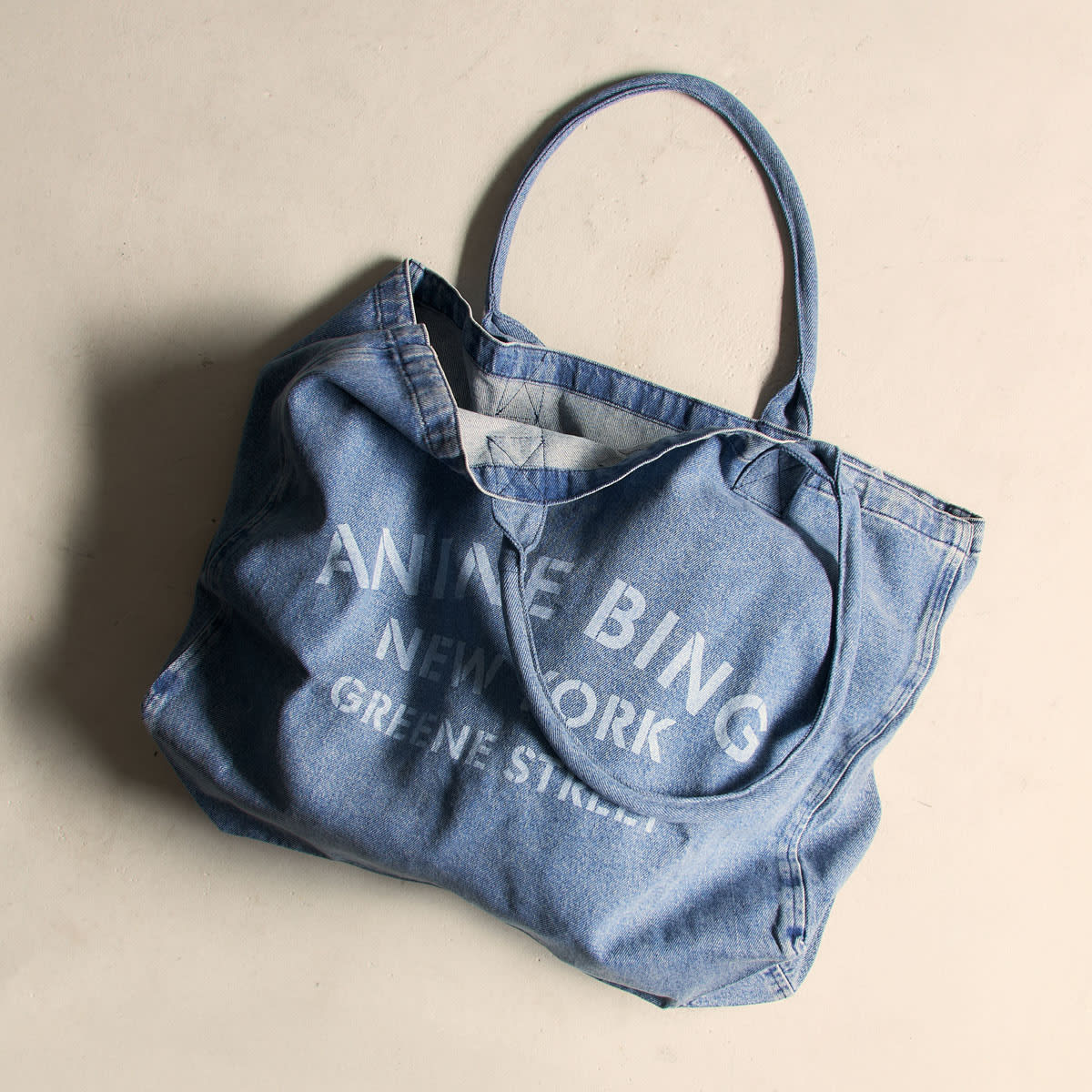 Winter 25: Inspired by the Art of Travel