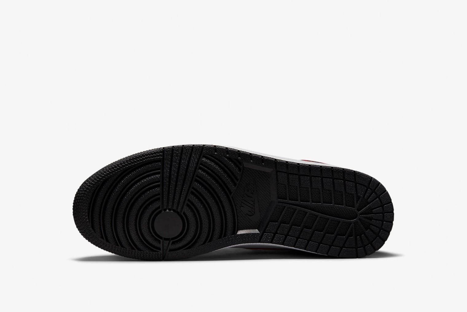 END. (US) Features | Air Jordan 1 Retro 