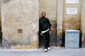 AN OG FROM DAY ONE: D DOUBLE E FOR AIR JORDAN 5 "FIRE RED"