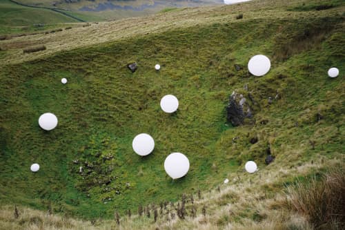 BEHIND "WEIGHTLESS TRACES": strl_ for END. x On Cloudhorizon