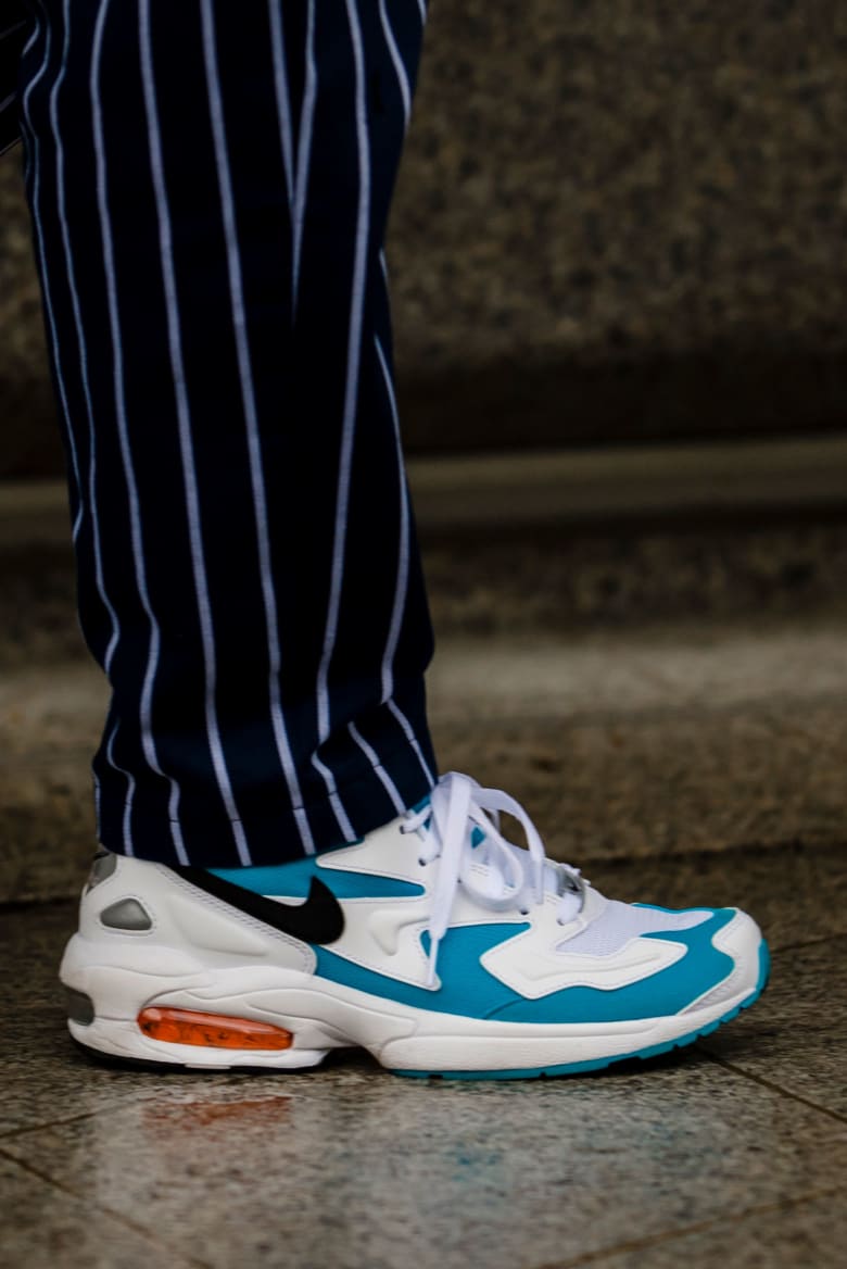 air max seoul on feet