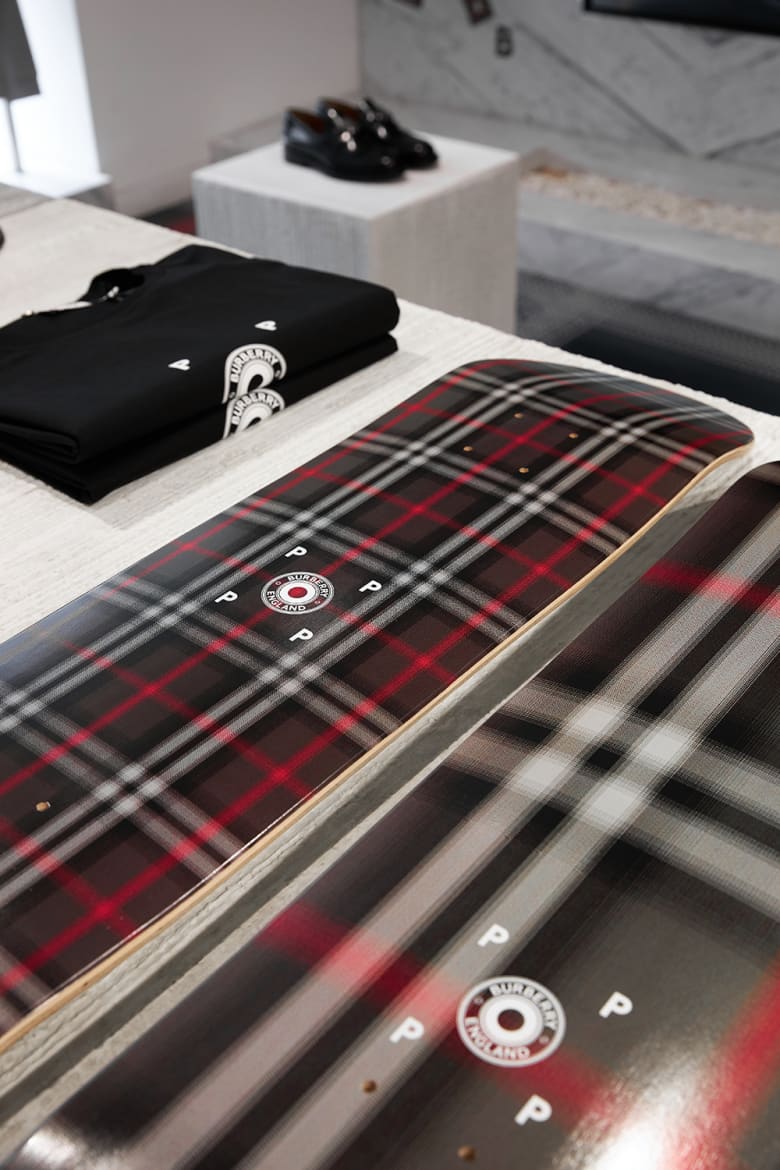 BURBERRY X POP TRADING COMPANY AT END. LONDON | END. (GB)