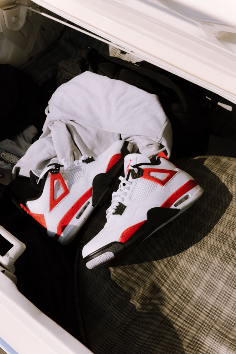 aj4 fire red outfit