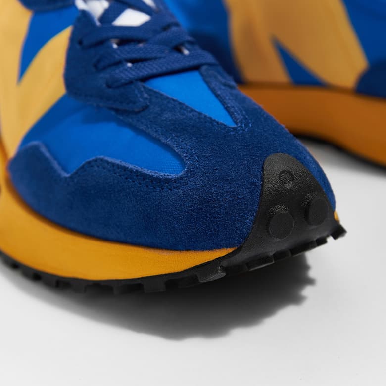 New Balance MS327CLB