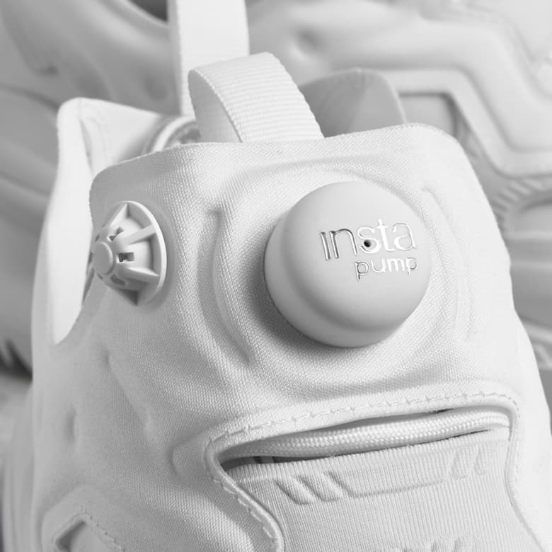 Maison Margiela x Reebok Instapump Tabi - S57WS0404-P3782-H8380