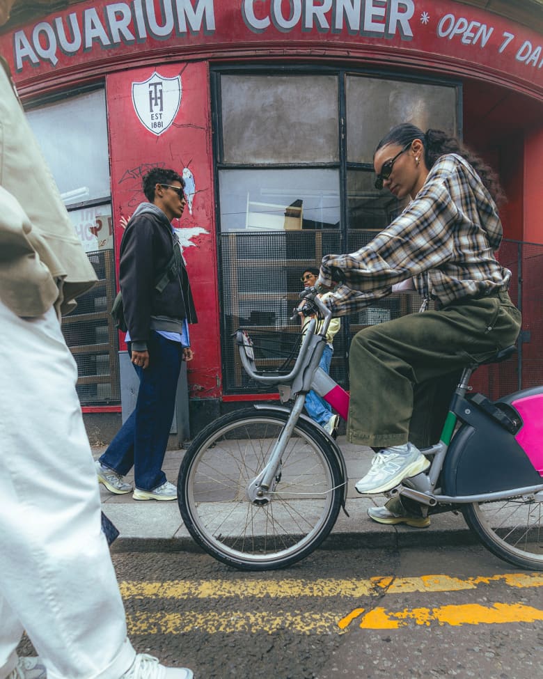 New Balance 2010 Presented By END. - U2010SNB