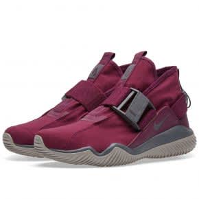 NikeLab Komyuter Premium