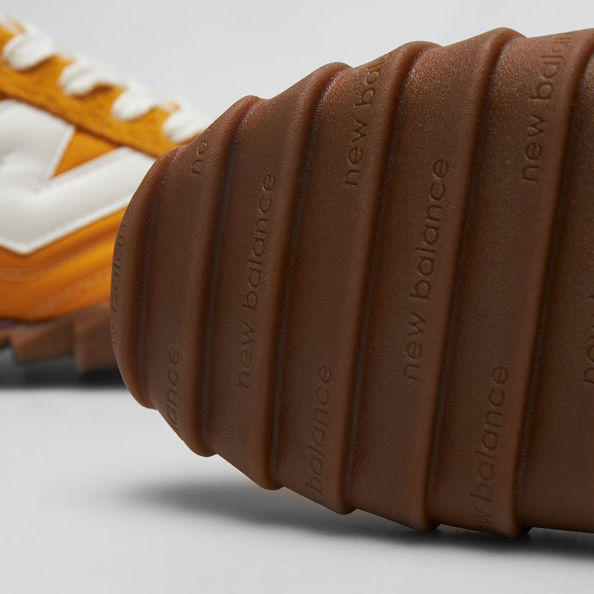 NEW BALANCE X DONALD GLOVER RC30 - URC30GG