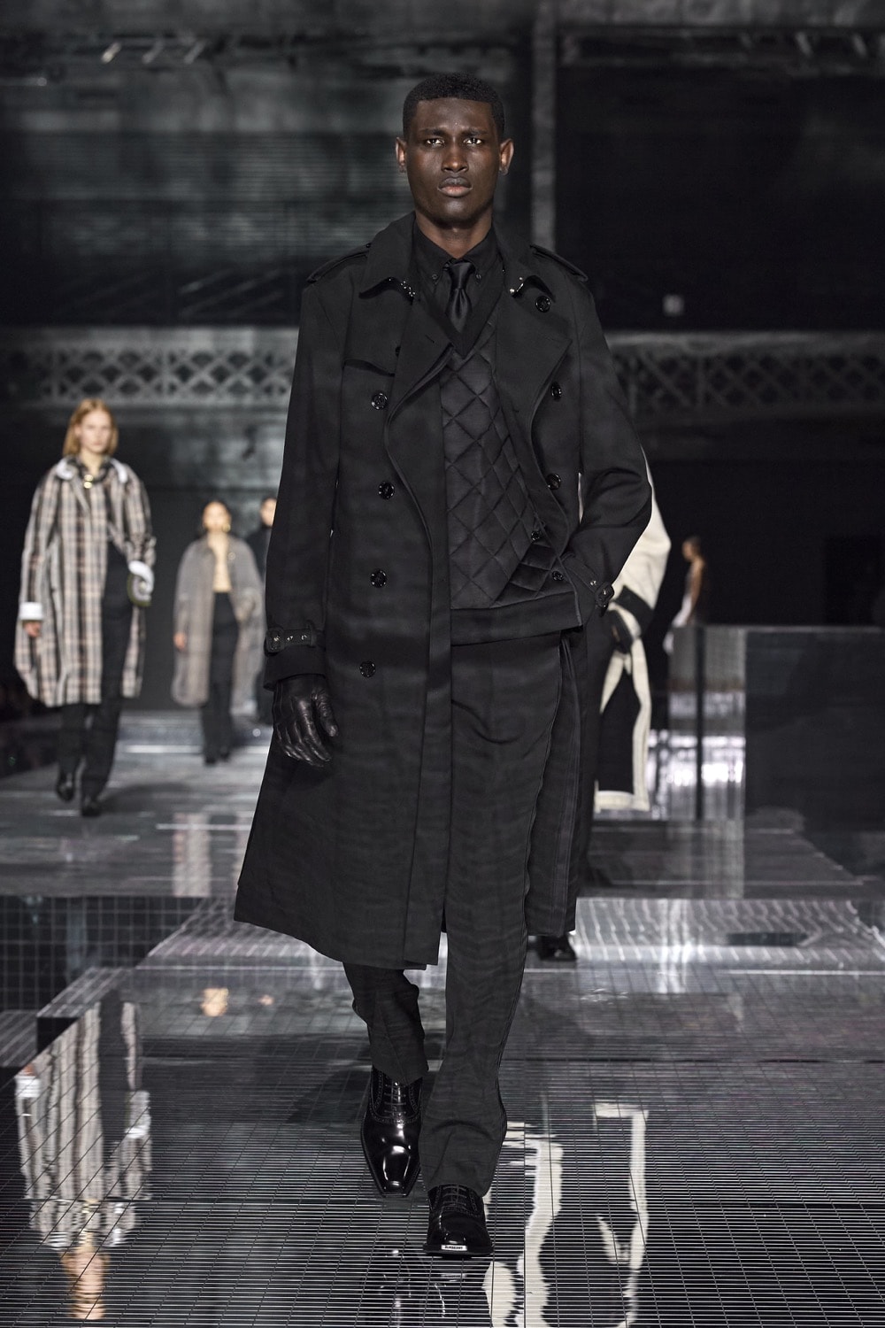 Burberry AW20 