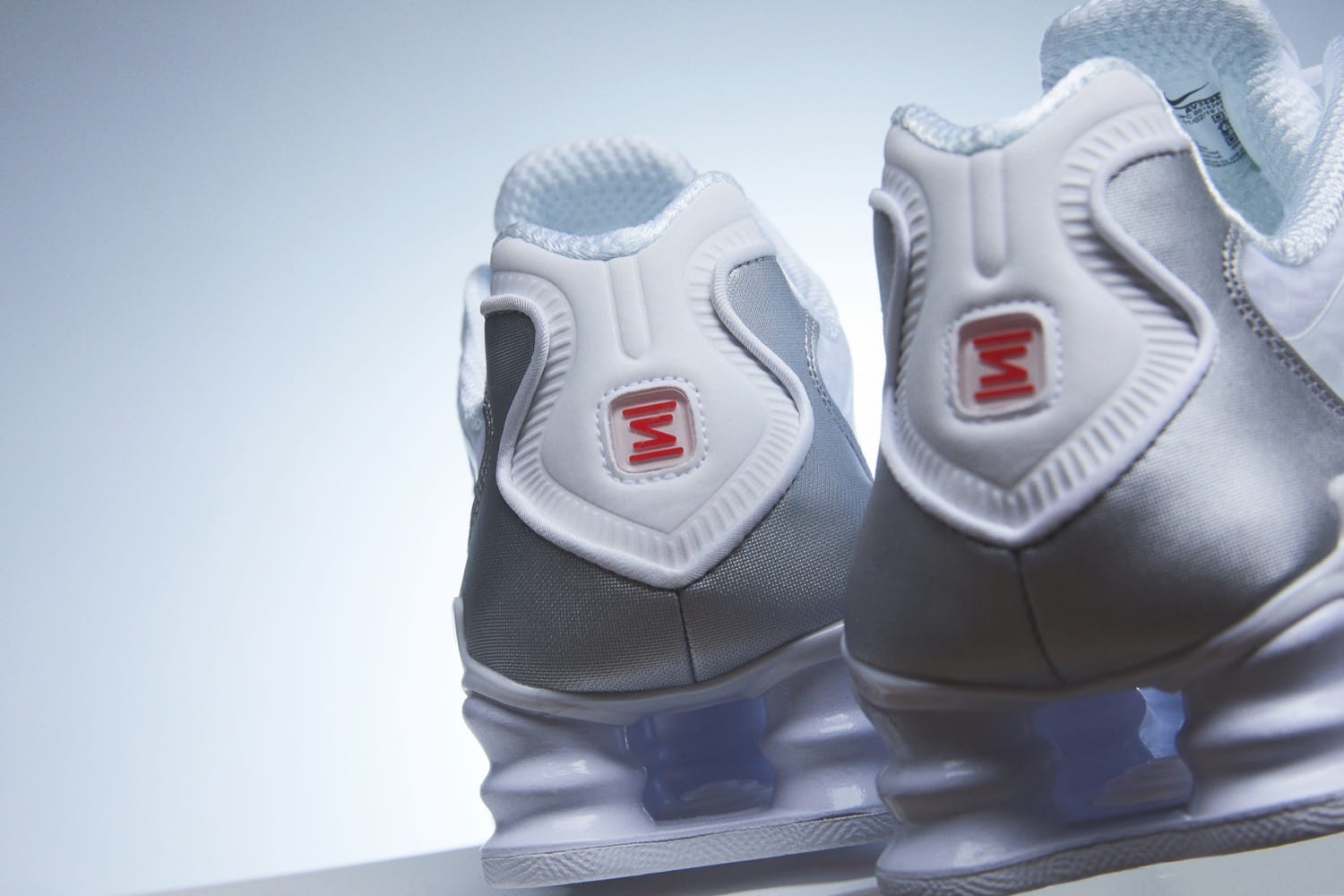 Nike Shox TL | AV3595-100 | AV3595-002