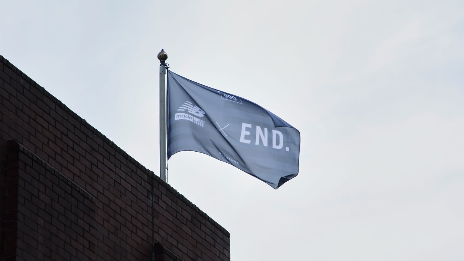 new balance 990 london