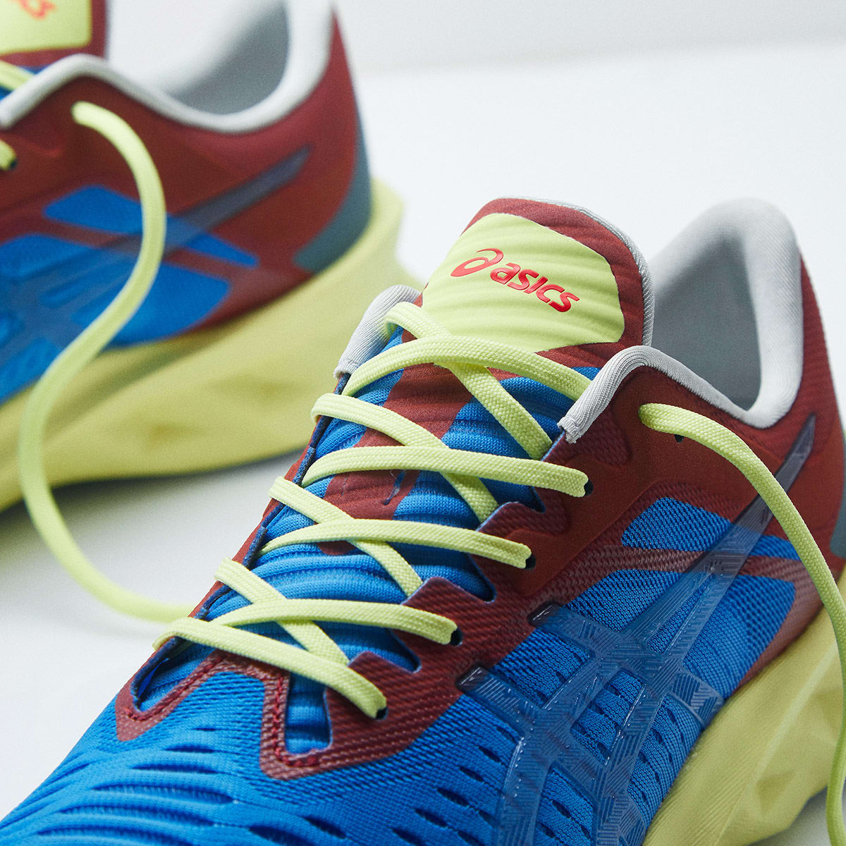 affix asics novablast