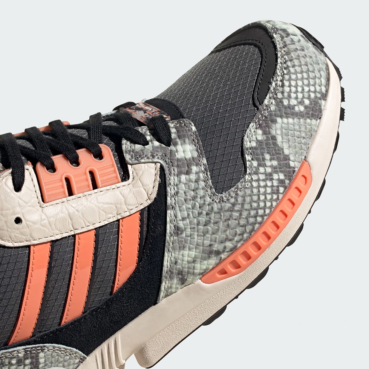 adidas zx 8000 coral