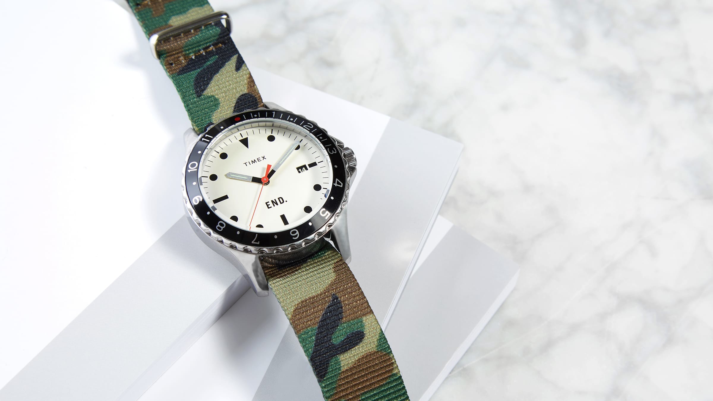 invicta mens diamond watches