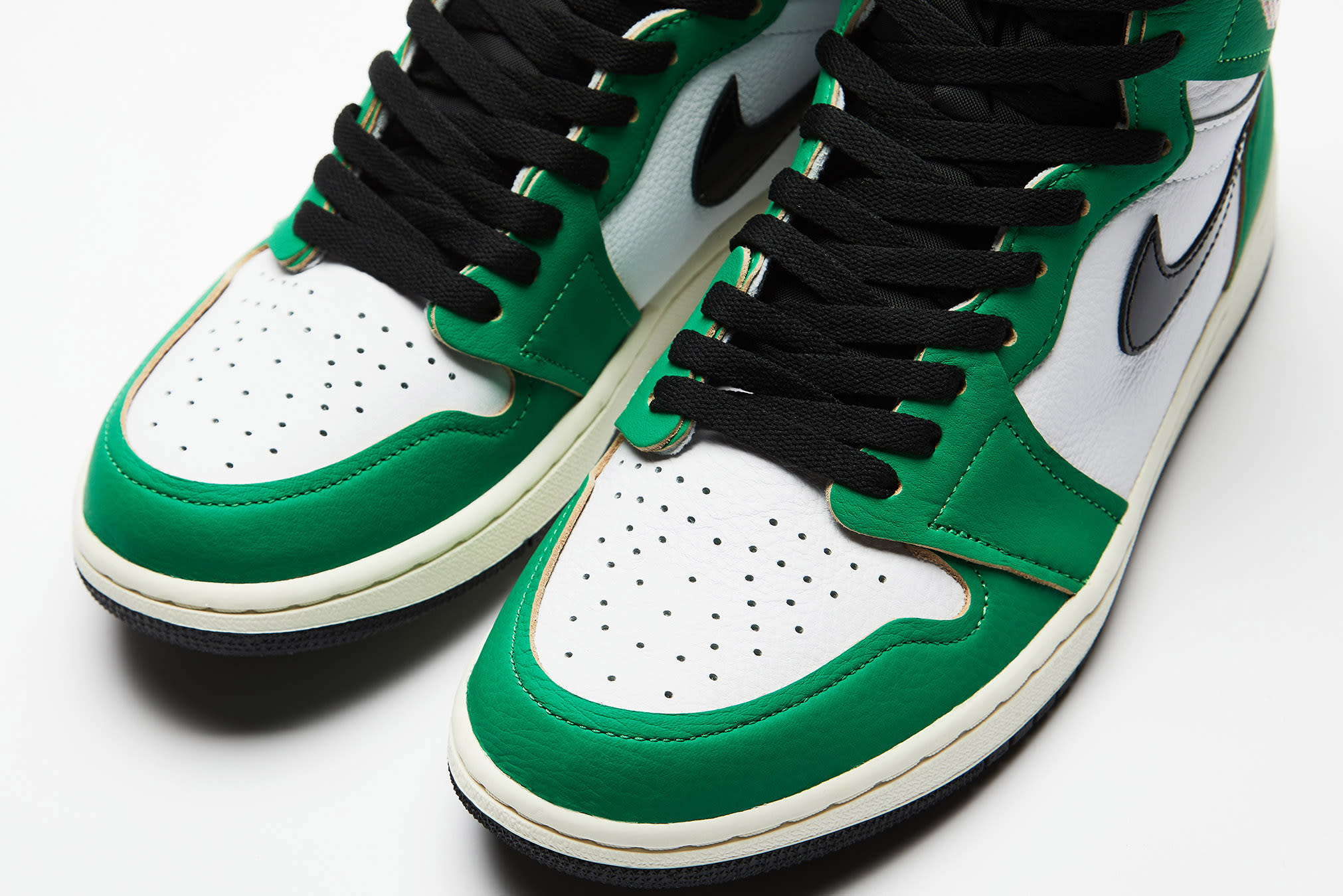 end aj1