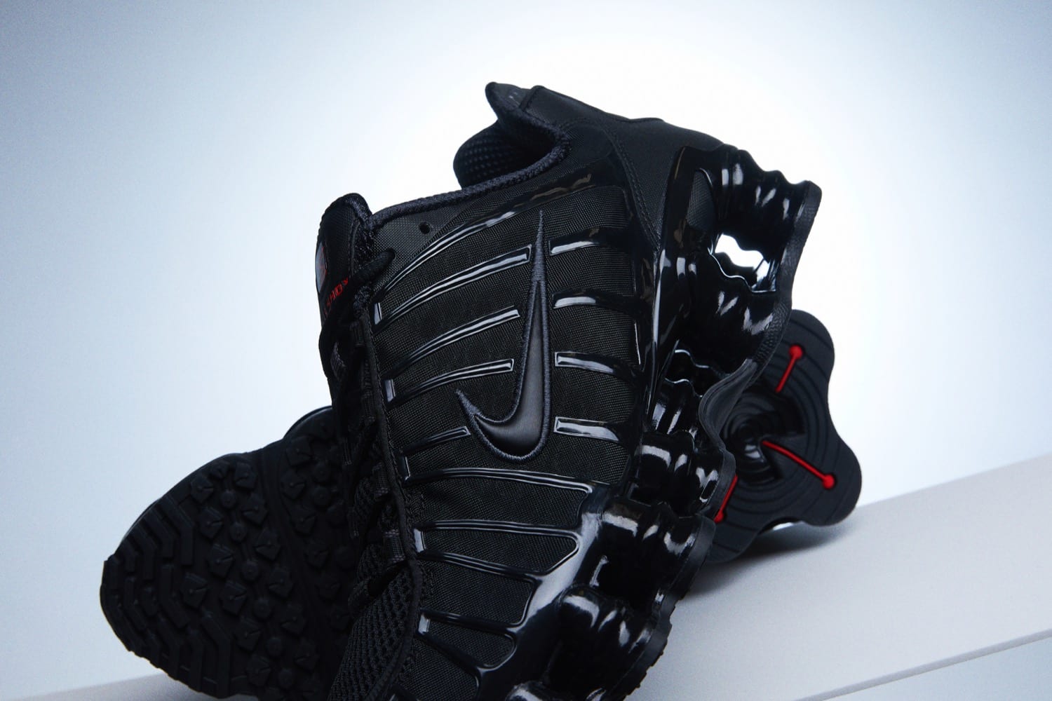 Nike Shox TL | AV3595-100 | AV3595-002