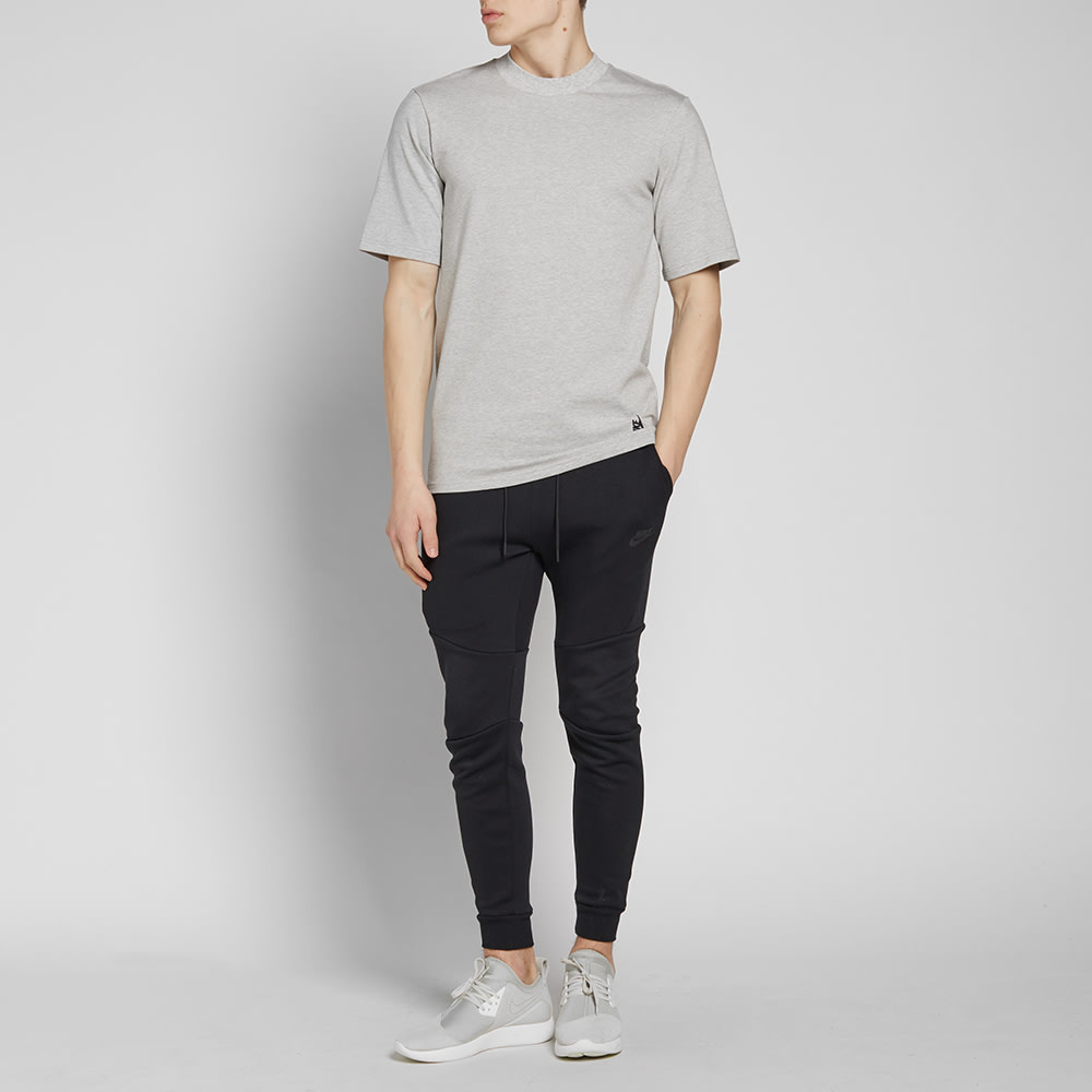 nikelab essentials hoodie