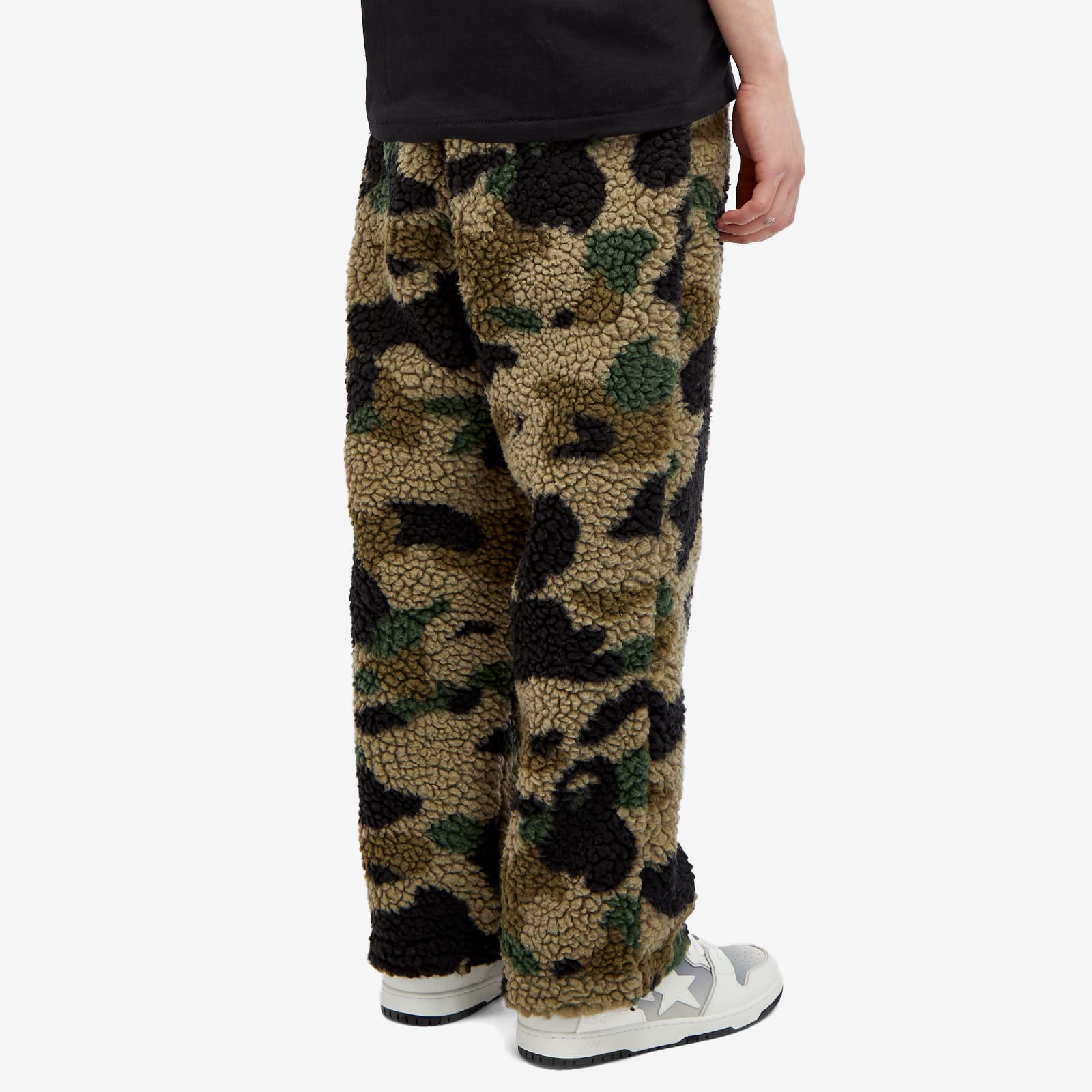 A Bathing Ape Men's 1St Camo Metal Logo Pin Fleece Pants Green