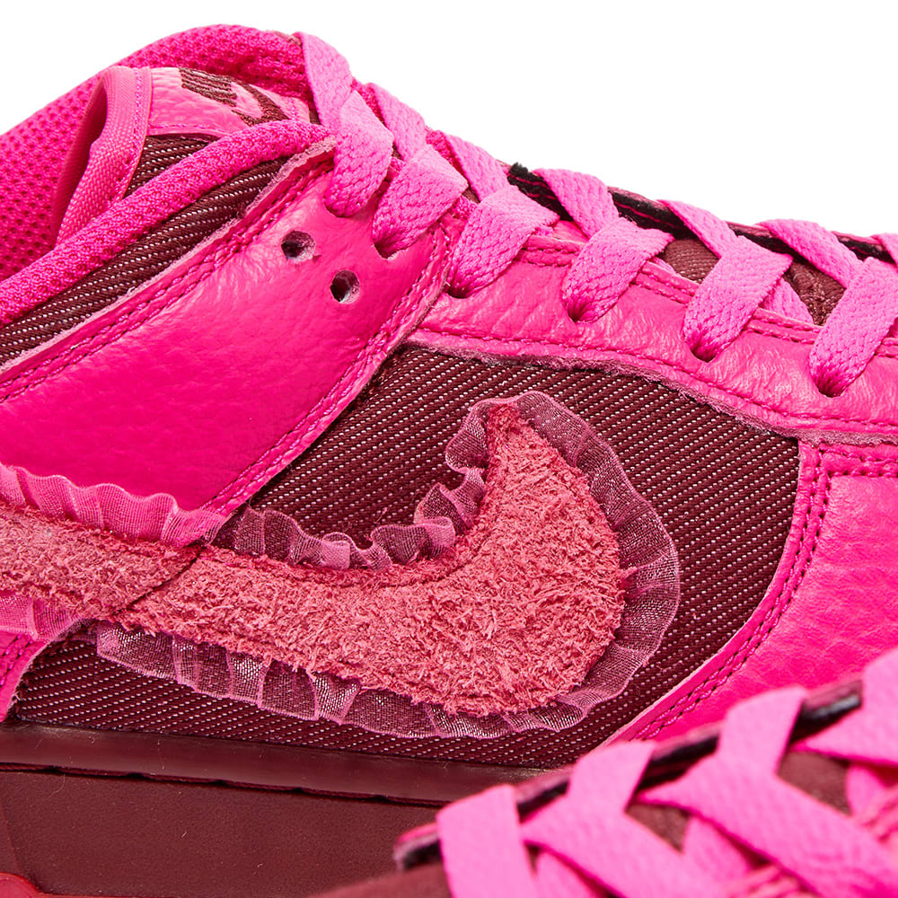 Nike Dunk Low W Team Red Pink Prime END US nike-dunk-low-w-team-red-pink-prime-end-us
