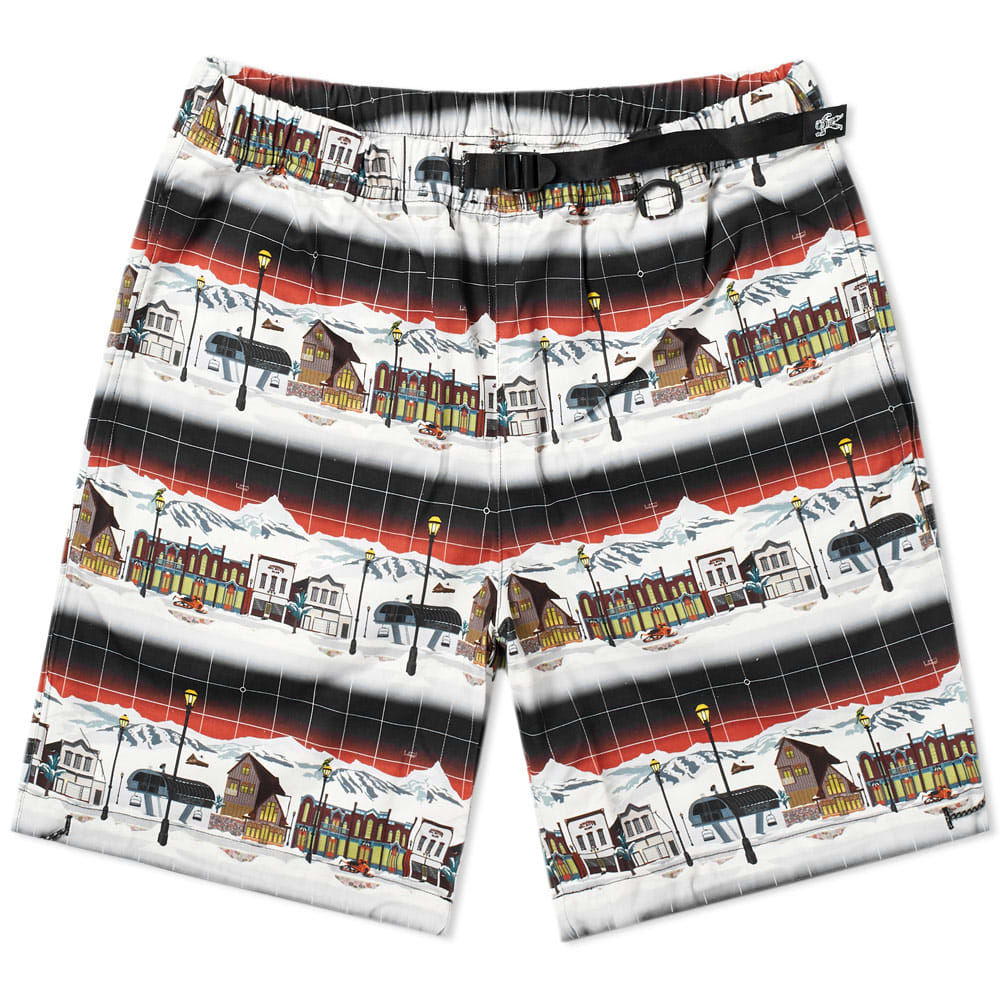 Inspired by life on the mountains, Billionaire Boys Club offers these climbing shorts to see you through the seasons in style. Constructed from durable cotton twill and featuring an integrated belt for easy on-the-go adjustment, they’re decorated with an all-over slope-side village print for a playful finishing touch.100% CottonTwill FabricIntegrated Belt2 Side Pockets2 Back PocketsDrawstring Hems