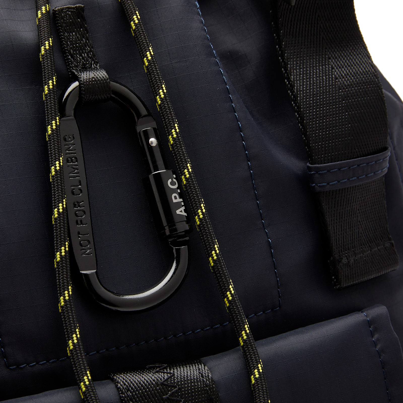 A.P.C. ストレトレックハンツ COEPYF08398 HAD Trek ショルダーバッグ｜バッグ｜A.P.C. | アーペーセー日本公式