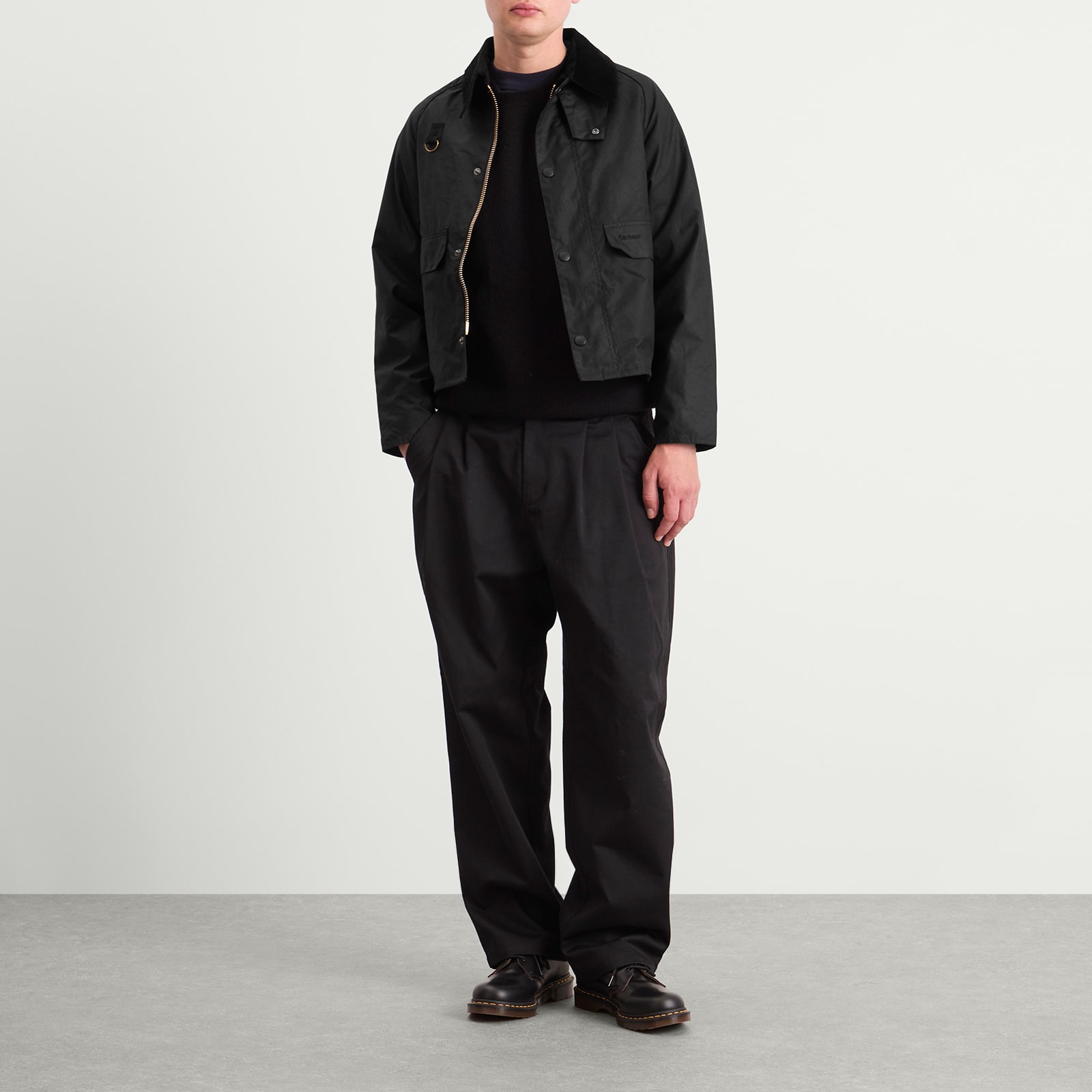 https://media.endclothing.com/media/catalog/product/0/3/03-09-2025-BLR_MWX1212BK71_m8_1.jpg