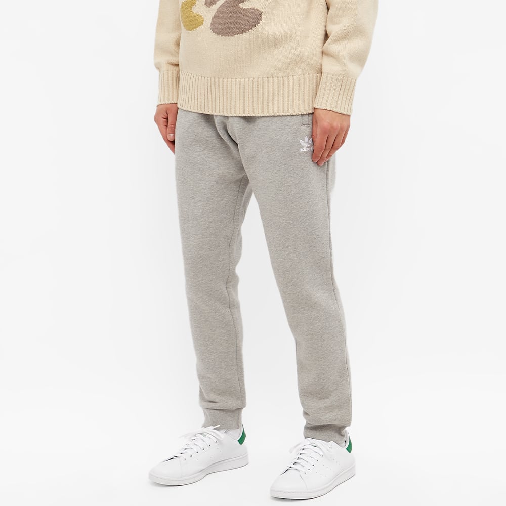 Sweatpants adidas Originals Essentials Pant melange gray (H34659) – Queens  💚