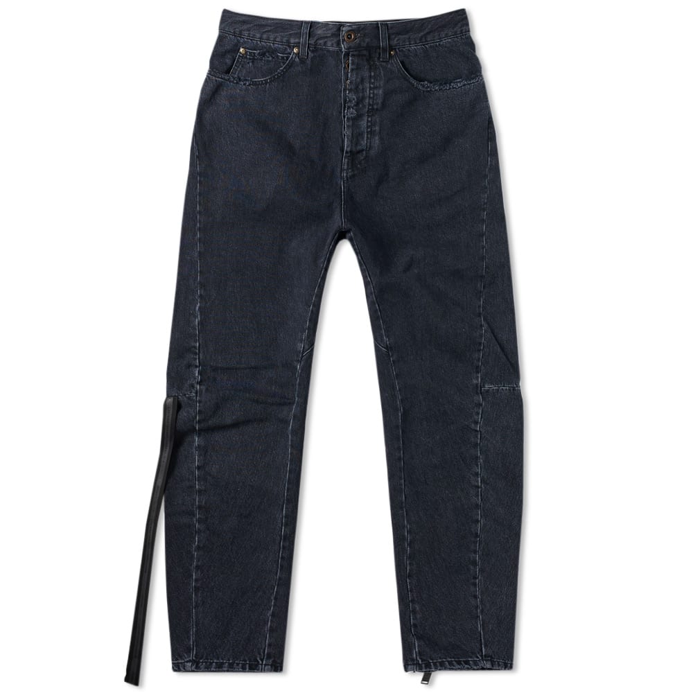 Revelling in defiant luxury, Unravel Project delivers this pair of dropped crotch denim jeans this season. Secured with brass-toned hardware, this all-black pair are kitted out with a standard five pocket set up and also boast an additional two zipped pockets to the rear. At the ankle cuffs, this pair are finished with attitude-packed zipped detailing.
 
100% Cotton
Distressed Denim
Drop Crotch
7 Pockets 
Buttoned Fly 
Zipped Cuffs