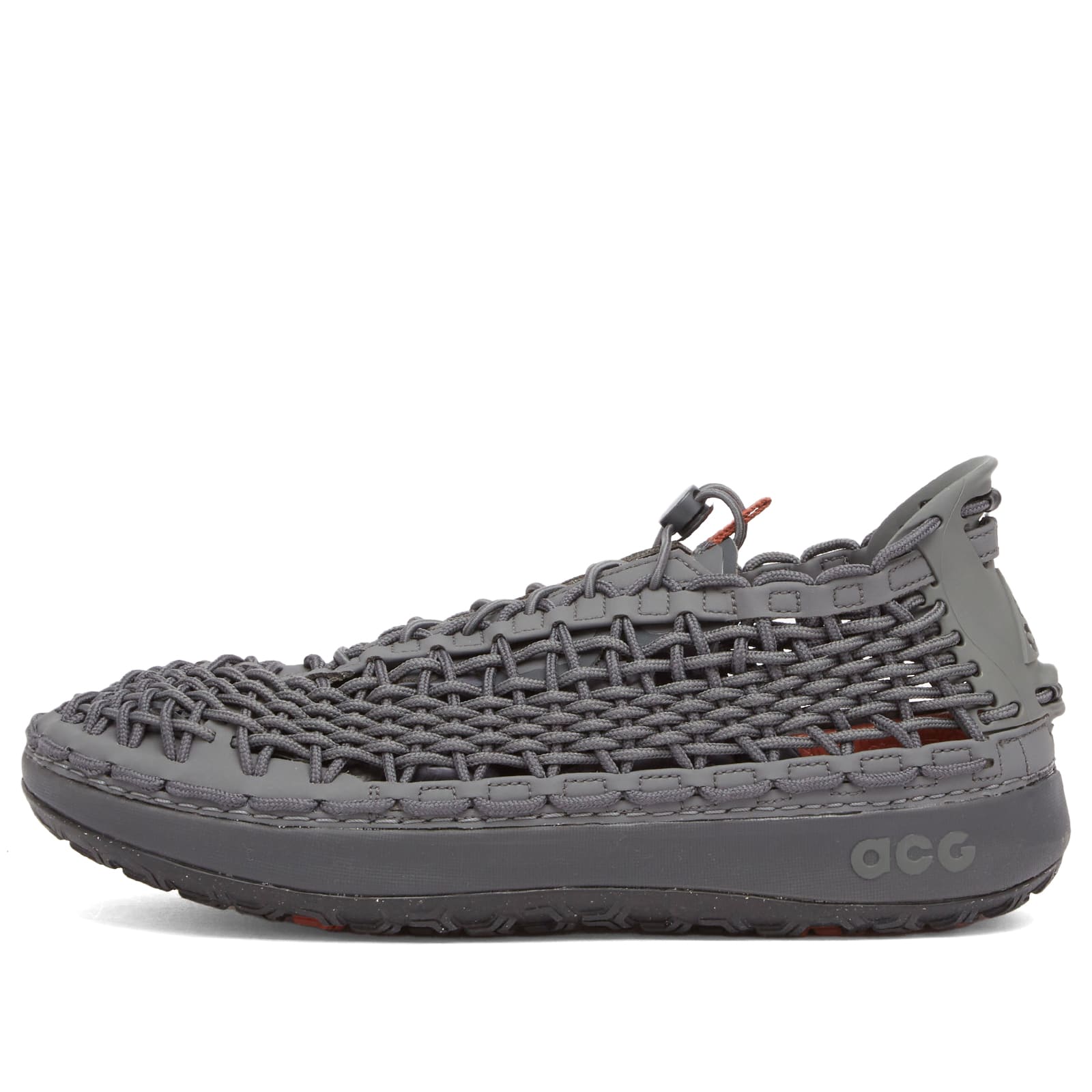 【美品】NIKE ACG Watercat+ Court グレー 27.0 Nike Acg Watercat+ Sneaker Grey, Black & Cinnamon | END. (US)