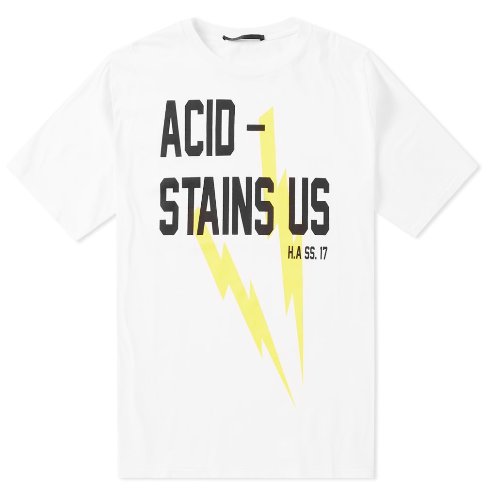 Haider Ackermann’s namesake line was founded in 2001, when it gained immediate recognition. Known for his modern and gender-ambiguous silhouettes, Ackermann balances fluid, angular lines and mixes tailored details with casual menswear styling.
The Oversized Lightning Print Tee is styled simply with a ribbed crewneck collar and tonal stitching throughout. Cut from a soft cotton and cashmere blend, It is decorated with a bold typographic print to the chest. 

90% Cotton 10% Cashmere
Made in Portugal
Rib Knit Crewneck Collar 
Graphic Print to the Chest
Tonal Stitching