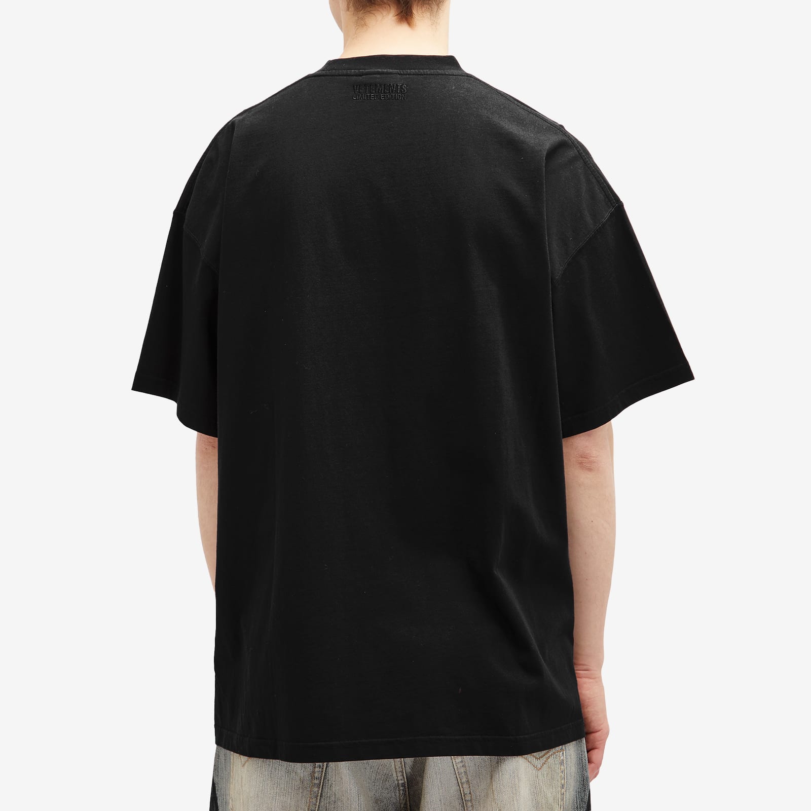 VETEMENTS Men's Reaper Regular T-Shirt Black - Curated Menswear