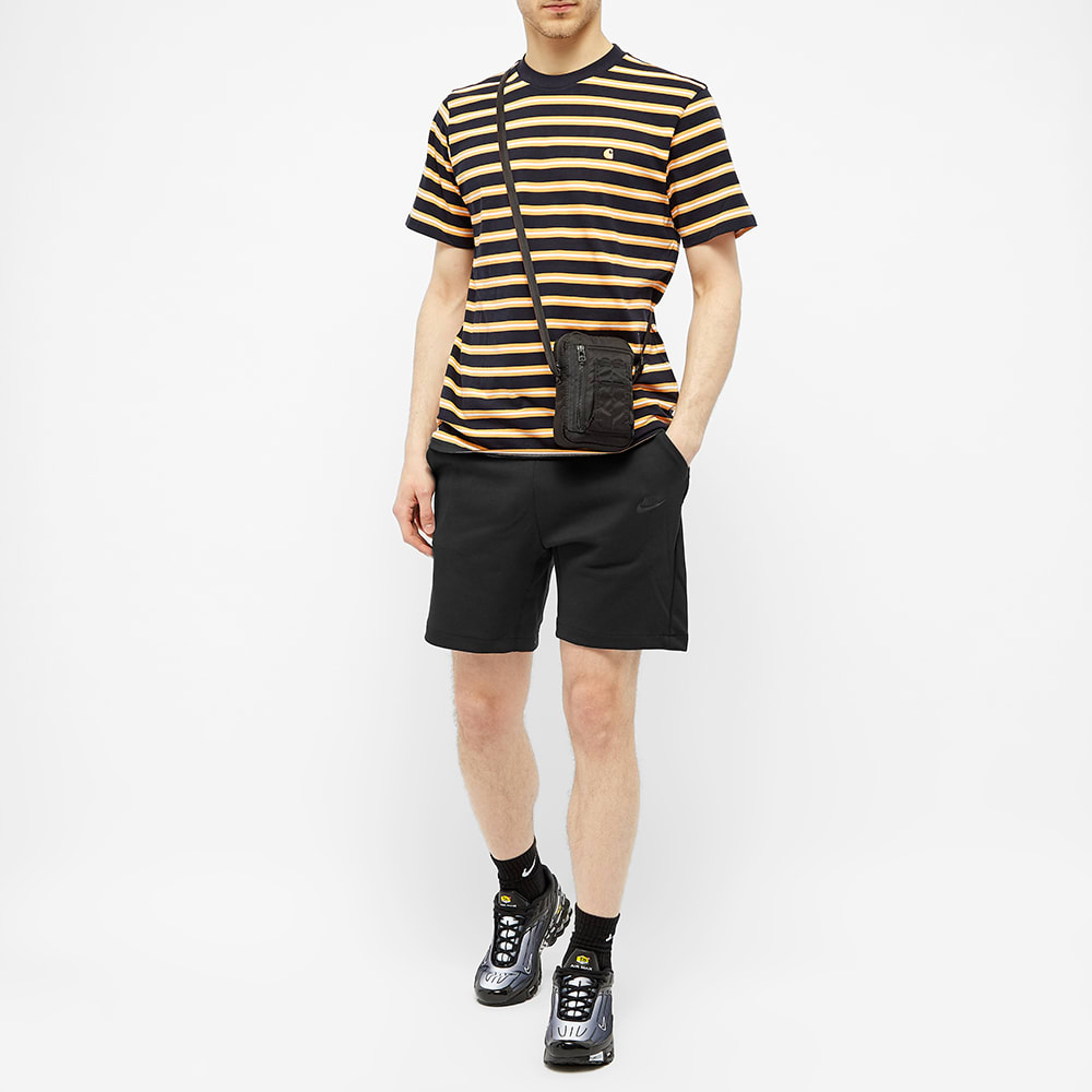 nike tech fleece shorts black