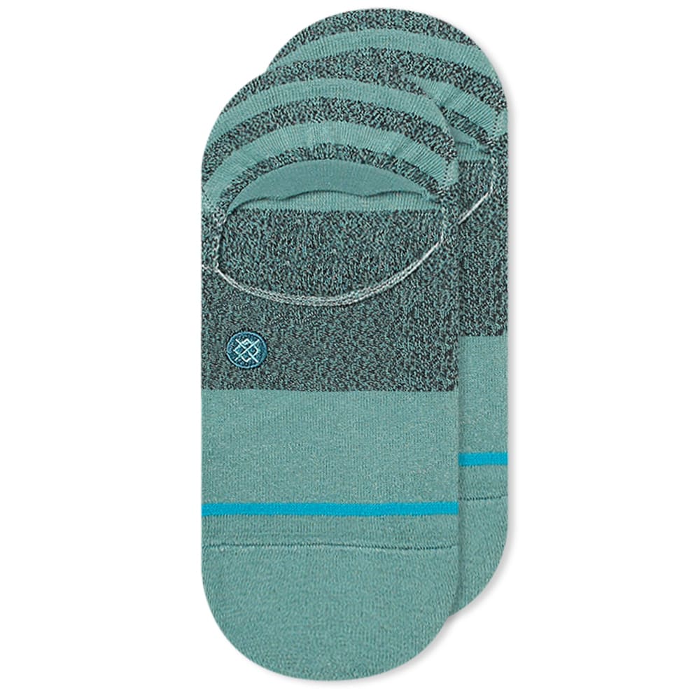 Made in a cotton blend construction that’s both breathable and comfortable, these sea green Gamut socks are a Stance essential. Crafted with a seamless toe construction, this discreet pair are completed with ultralight cushioning and ergonomic arch support. 

53% Cotton, 45% Nylon, 2% Elastane
Embroidered Branding 
Arch Support
Silicone Heel Grip
Reinforced Heel & Toe
