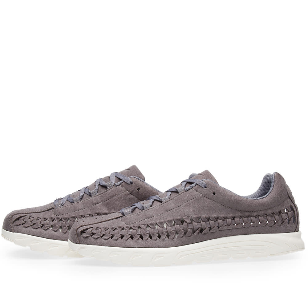 Nike Mayfly Woven Gunsmoke Sail End