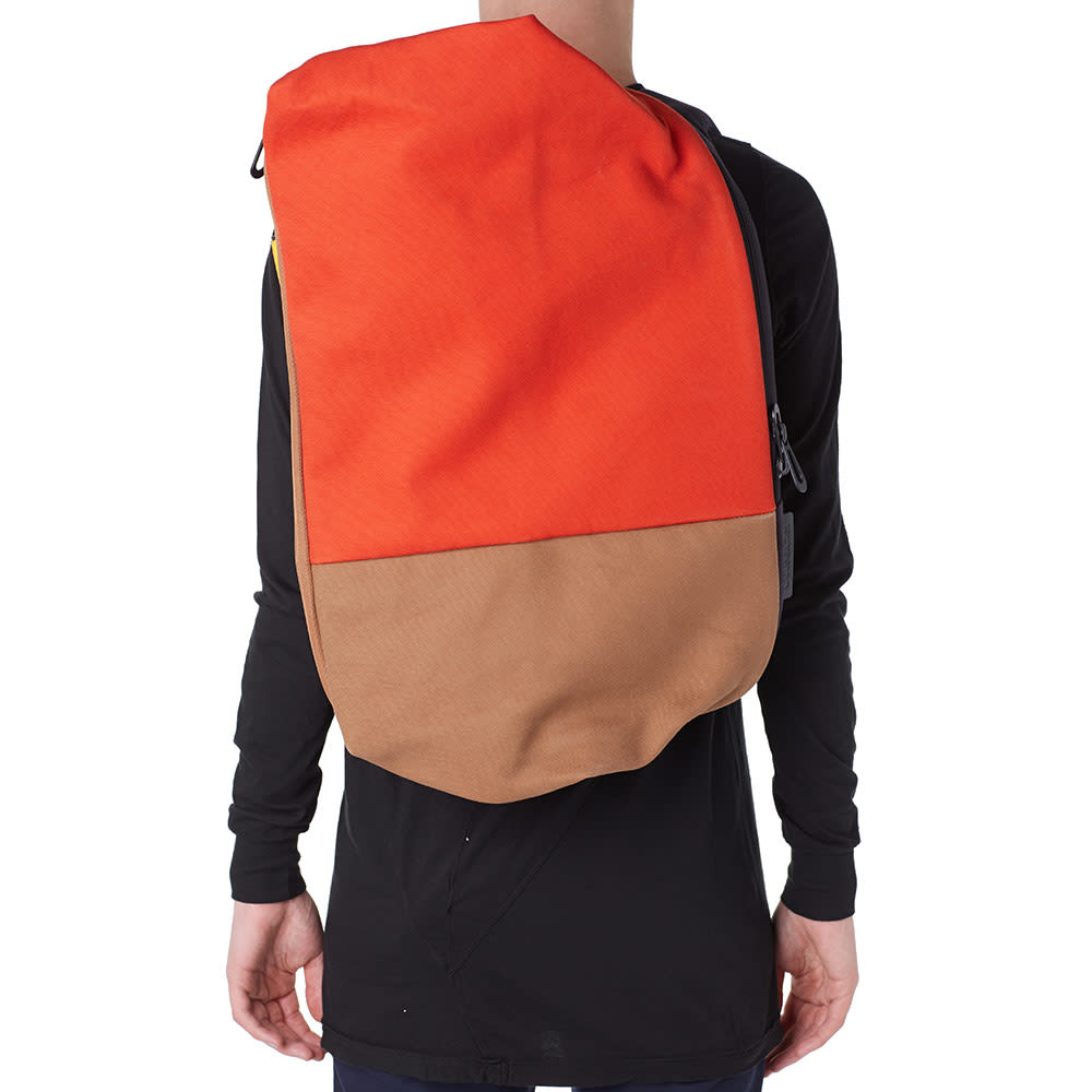 Cote&Ciel Isar Twin Touch Contrast Rucksack Orange | END. (BE)