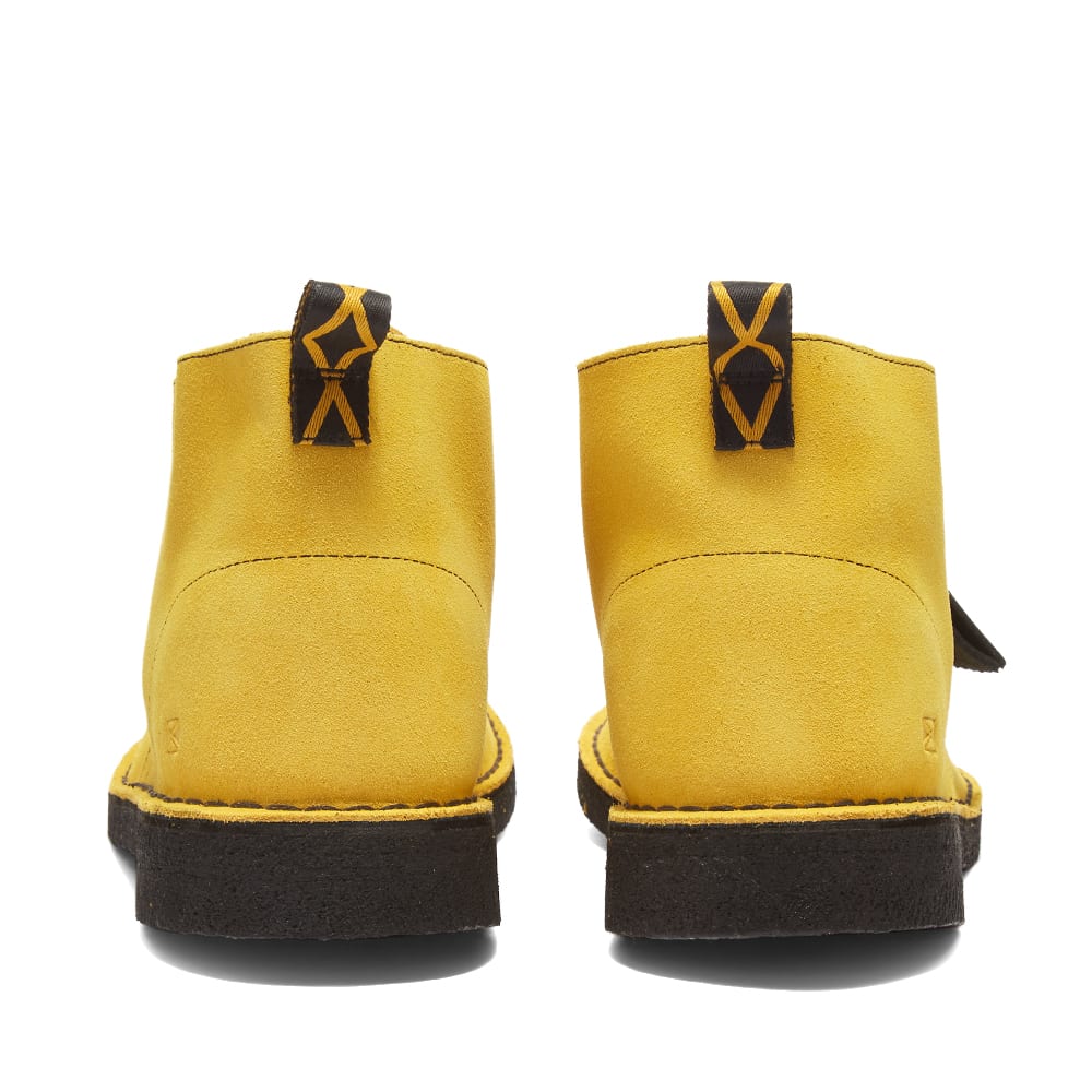 yellow desert clarks