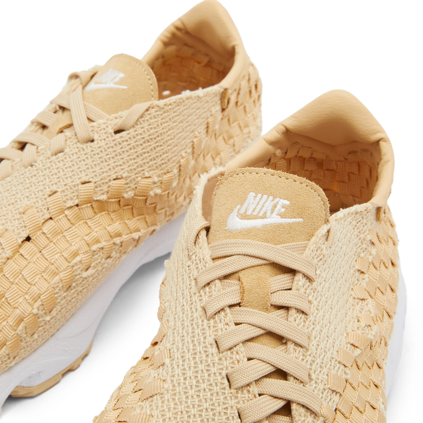 WMNS NIKE AIR FOOTSCAPE WOVEN | FZ0405-200 | FOOTY.COM