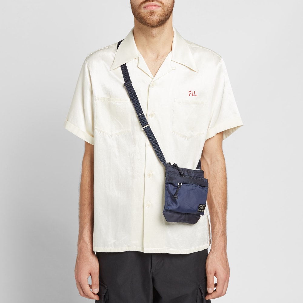 porter force shoulder pouch