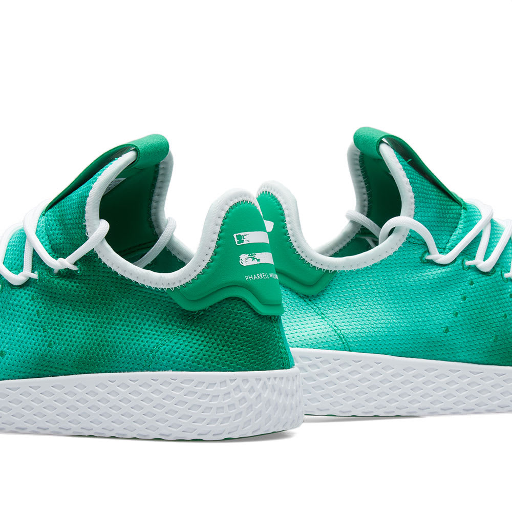 pharrell williams tennis hu holi