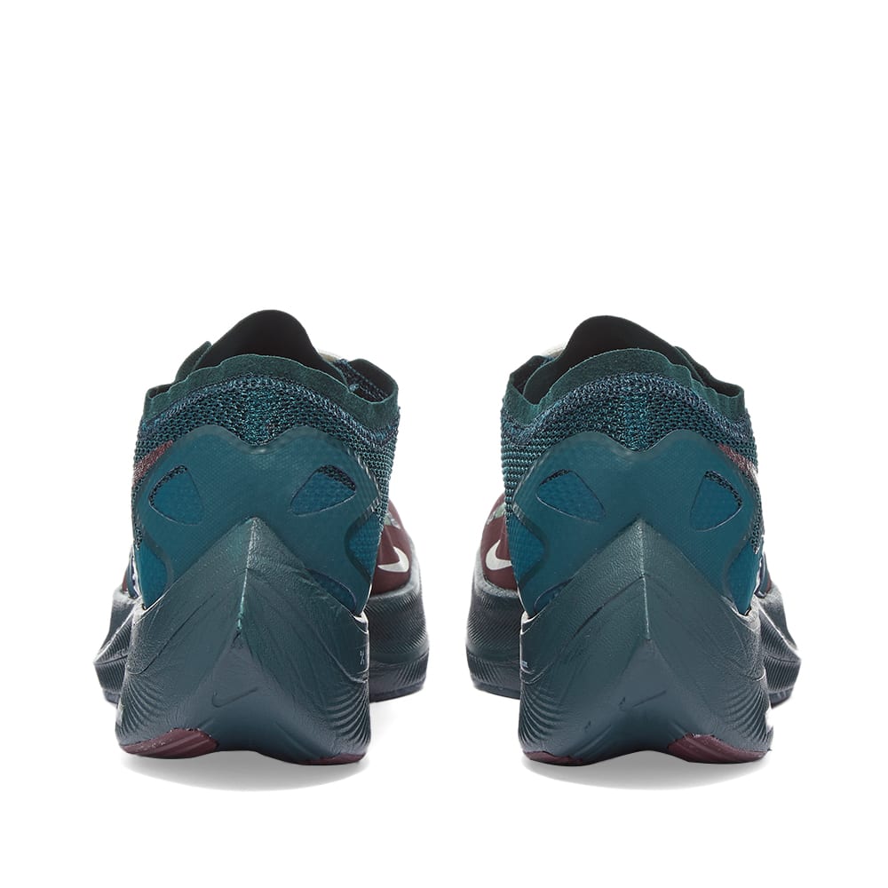 gyakusou zoomx
