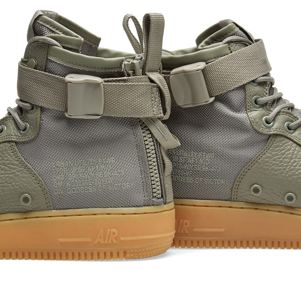 spiked af1