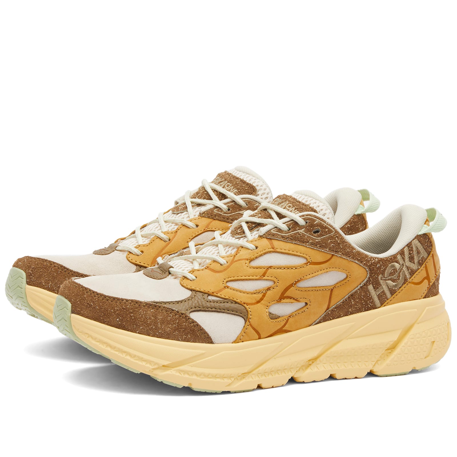 hoka-one-one-clifton-l-suede-tp-oat-milk-pollen-end