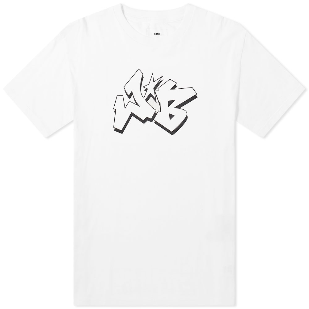 Take your casual style back to the ‘80s thanks to this cotton tee from SOPH.’s 20th anniversary collection. Crafted in honour of Bristol’s iconic hip hop group The Wild Bunch, the short sleeved staple has been crafted in Japan and its rounded collar is completed with a comfortable ribbed trim. 
 
100% Cotton 
Ribbed Crewneck
Printed Branding
Made in Japan