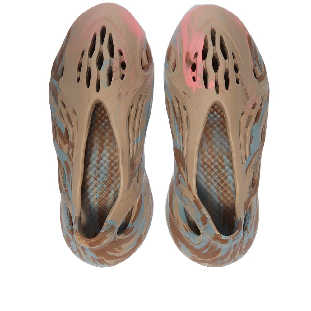 Yeezy Foam Runner Mx Sand Grey END.