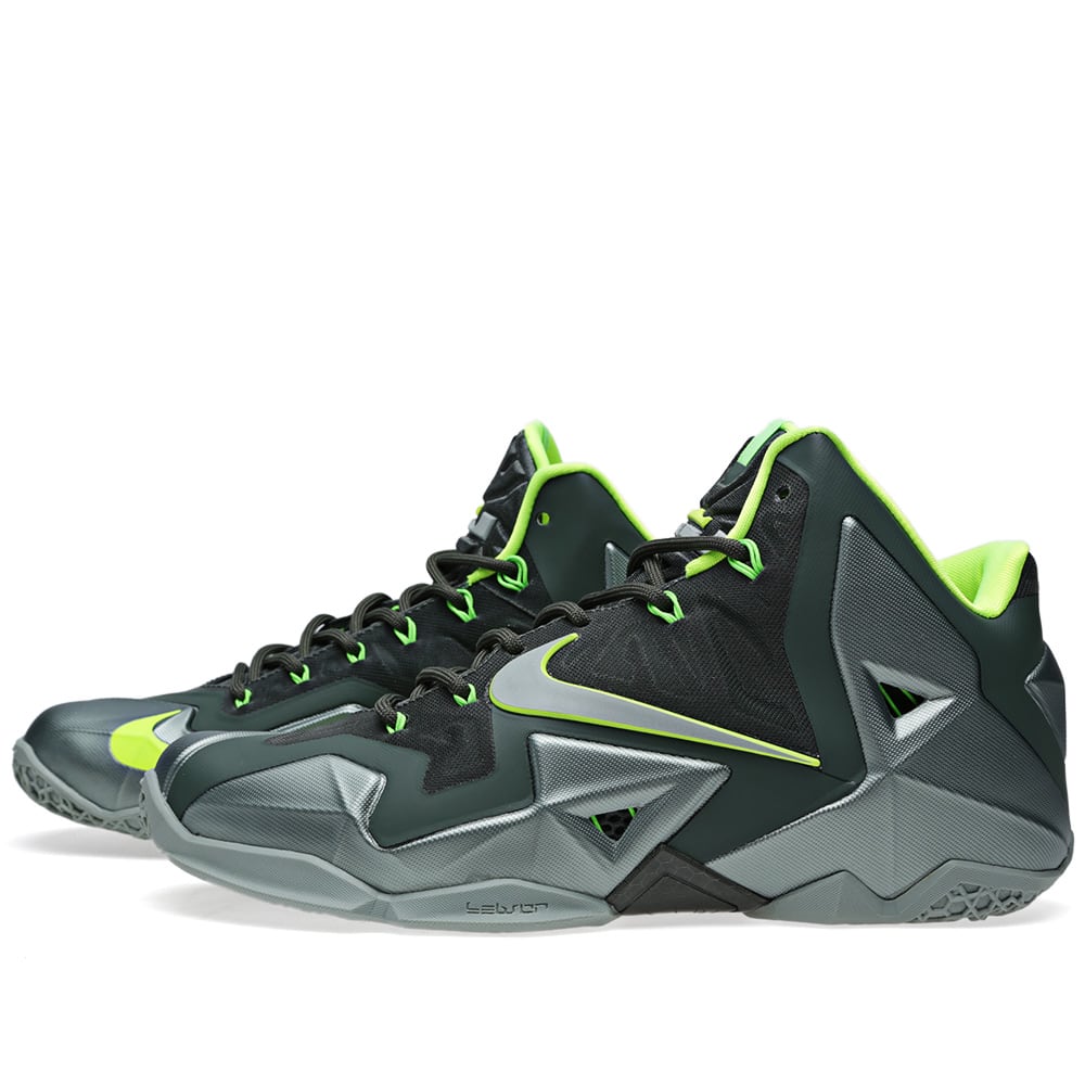 mens nike lebrons