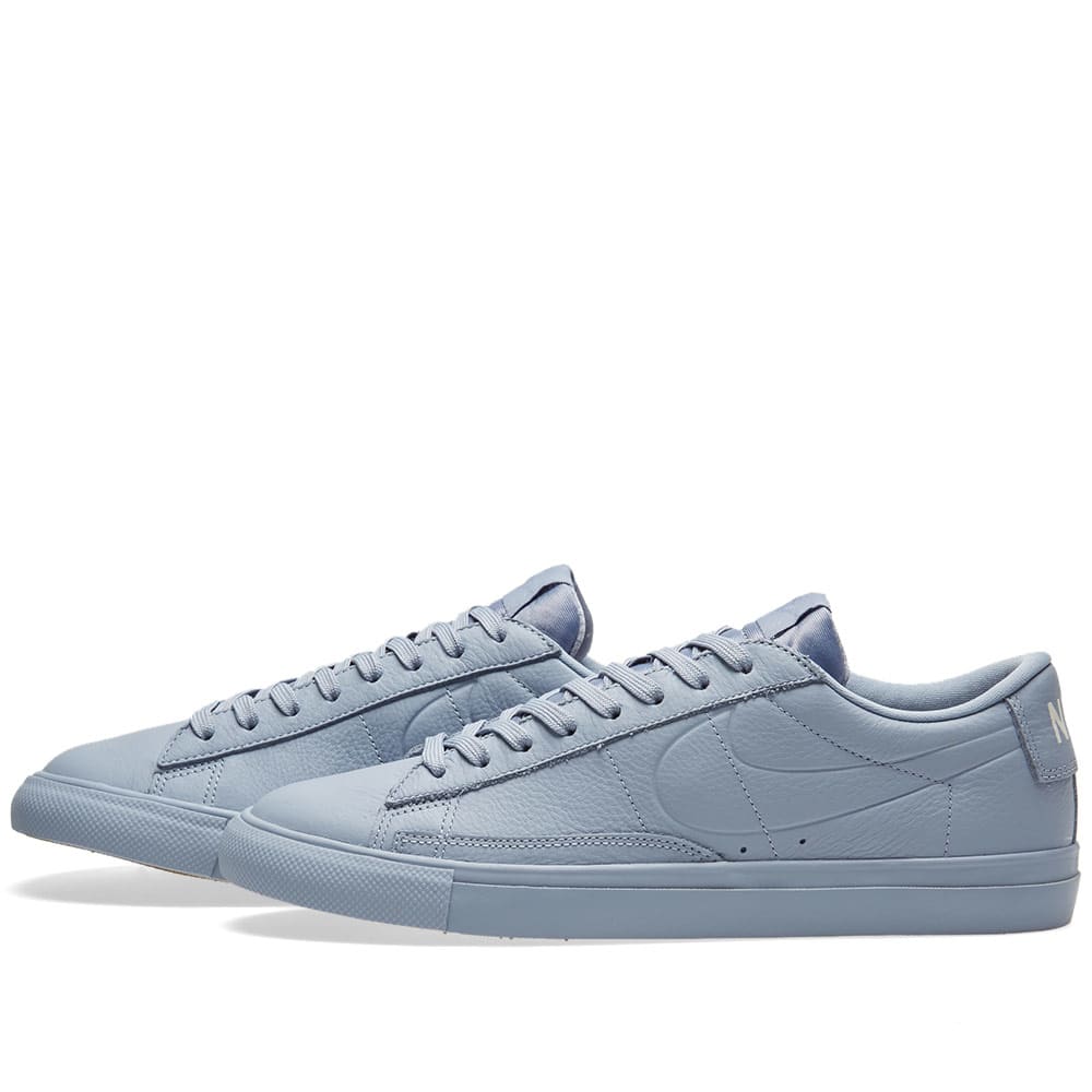 nike blazer low grey
