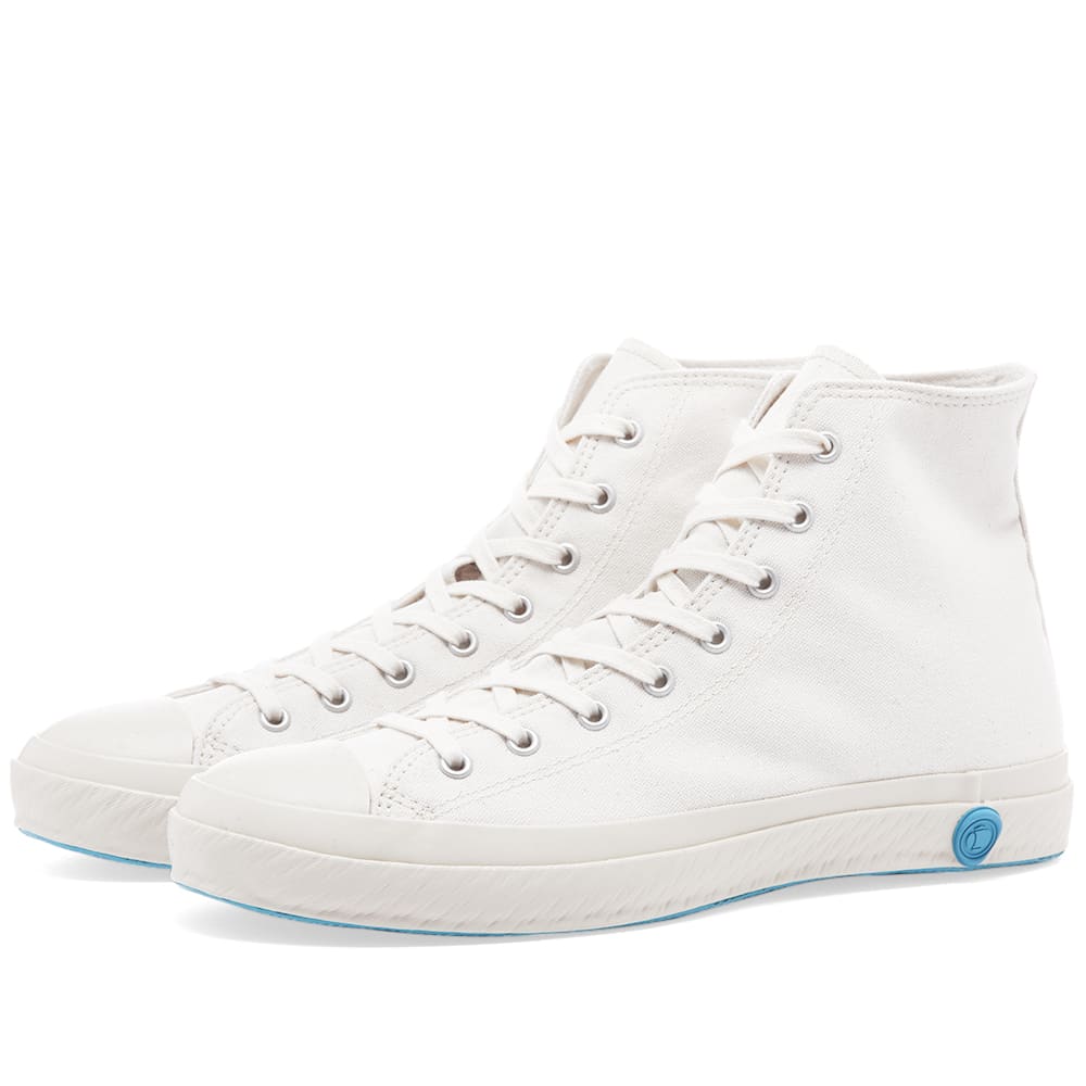 Built with canvas uppers that have been hand stitched in Japan by skilled craftsmen, Shoes Like Pottery’s vulcanised 01JP sneakers are dressed in a versatile white colourway. Fitted with a rubber toe cap, this high top pair are finished off with a wax stamp decal depicting the 'Uchide no kozuchi', a magic mallet which, when swung, was believed to grant it's holders wishes.

Canvas Uppers
Rubber Toe Cap
Rubberised Brand Stamp 
Vulcanised Rubber Outsole 
Made in Japan
