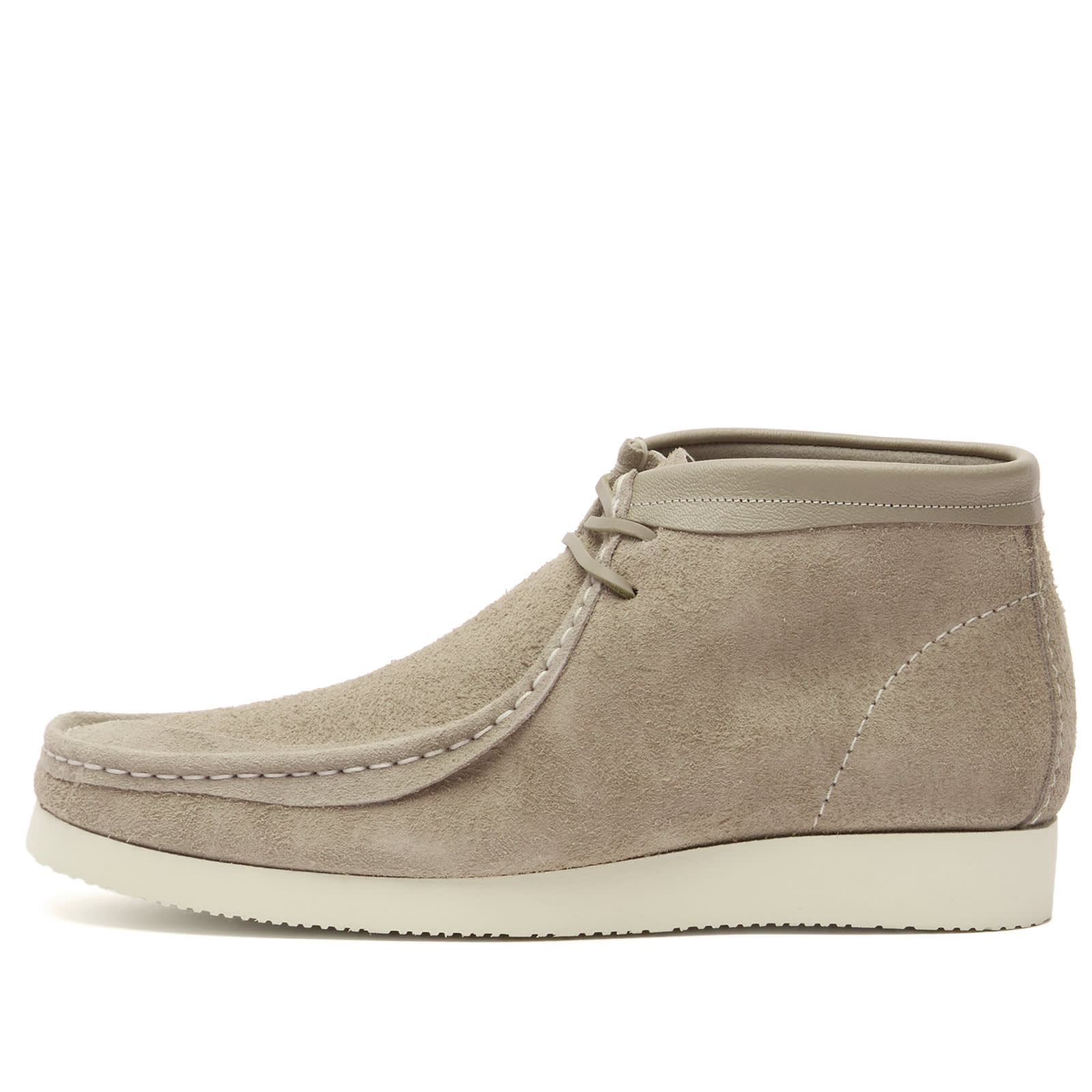Clarks Originals Men's x Invincible Wallabee Boot in Taupe Combi - 26182297