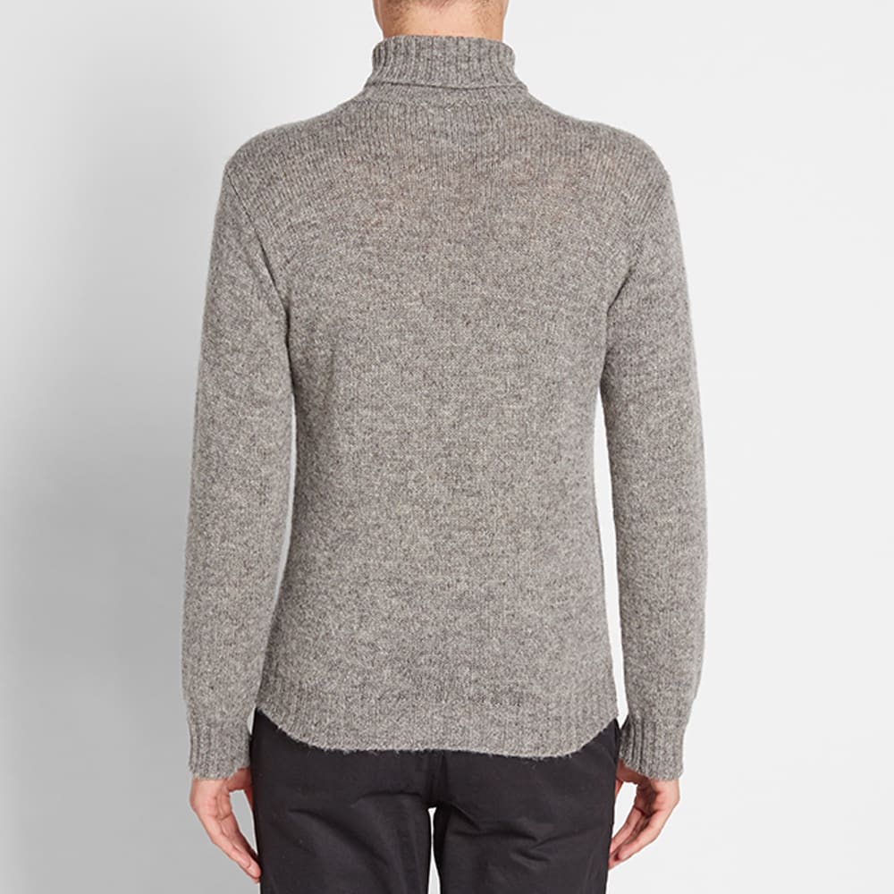 nike roll neck