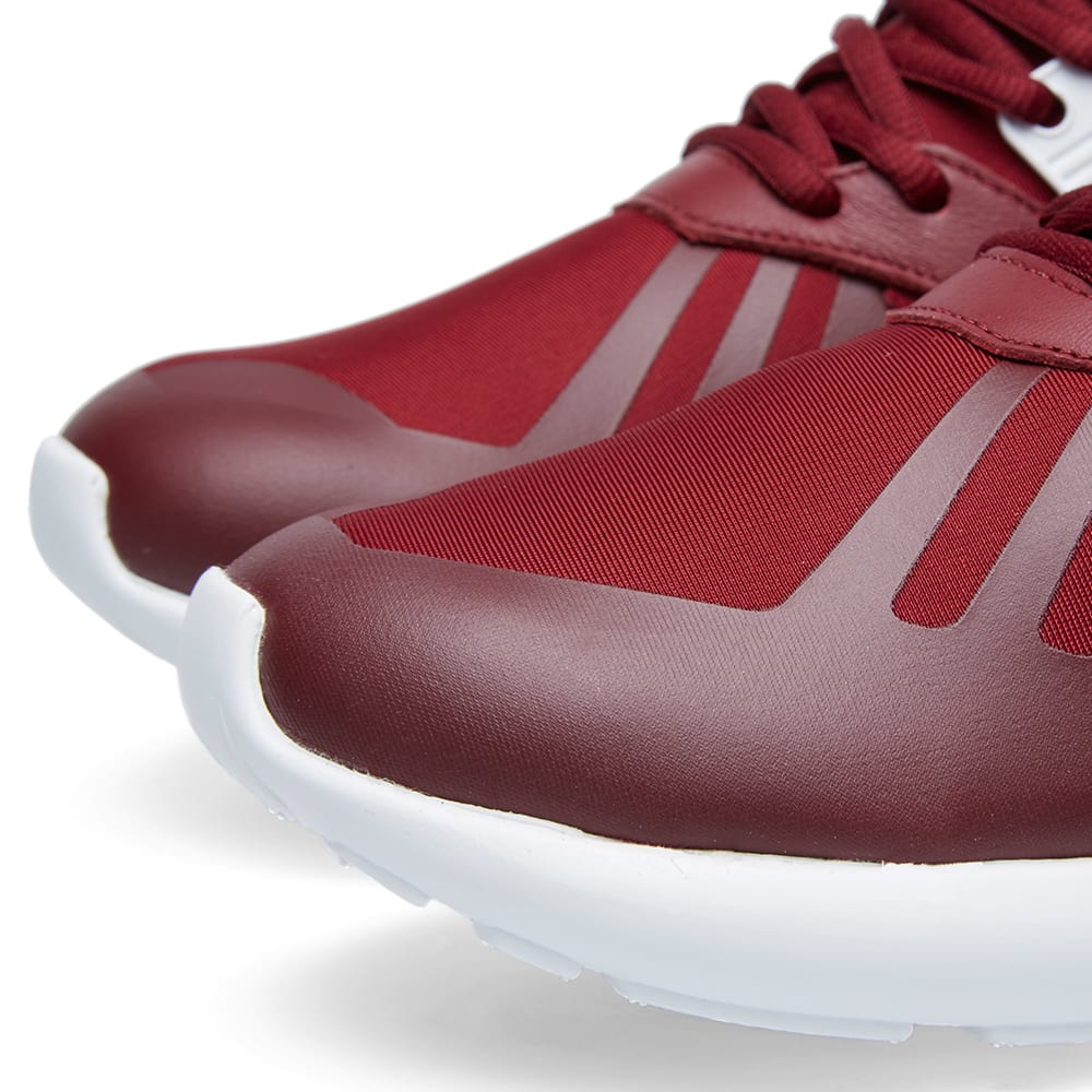 tubular runner maroon